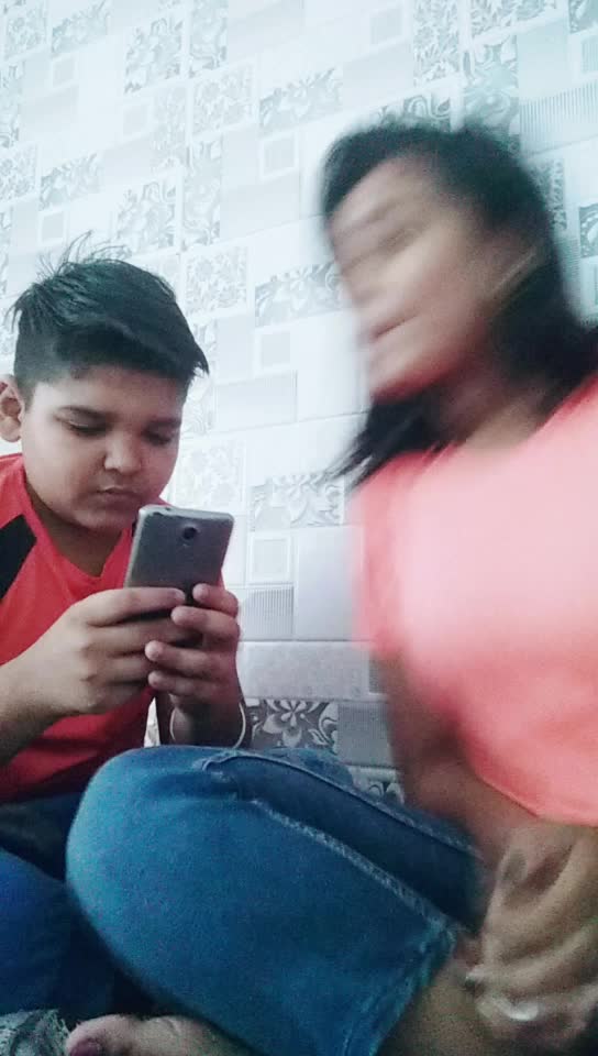 @janudiii😜