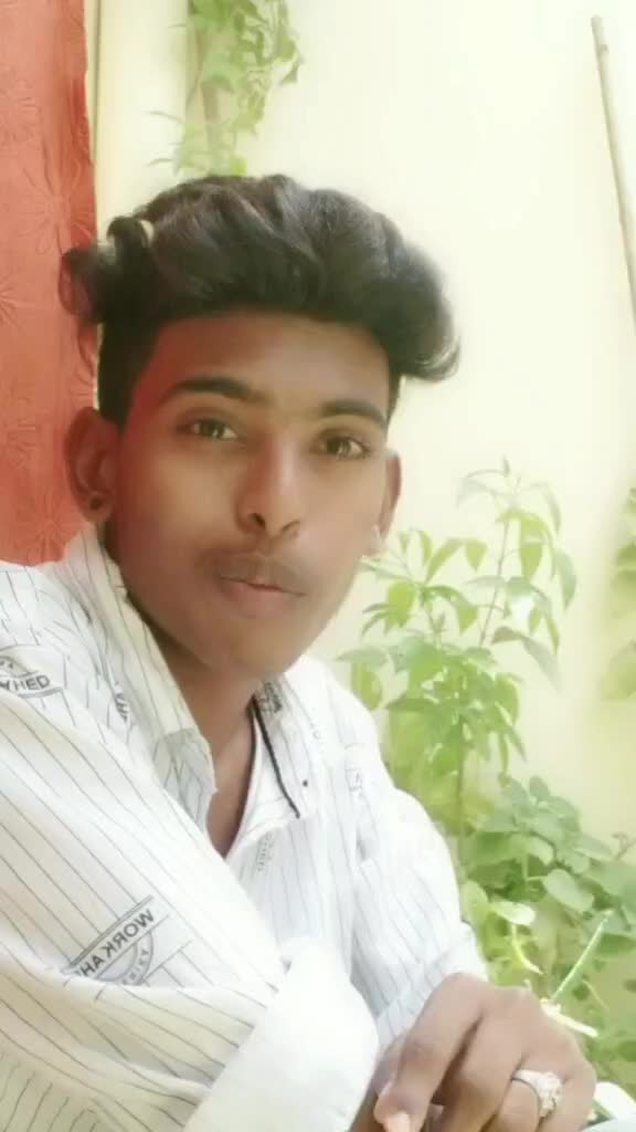 @Kumar royal .....👈