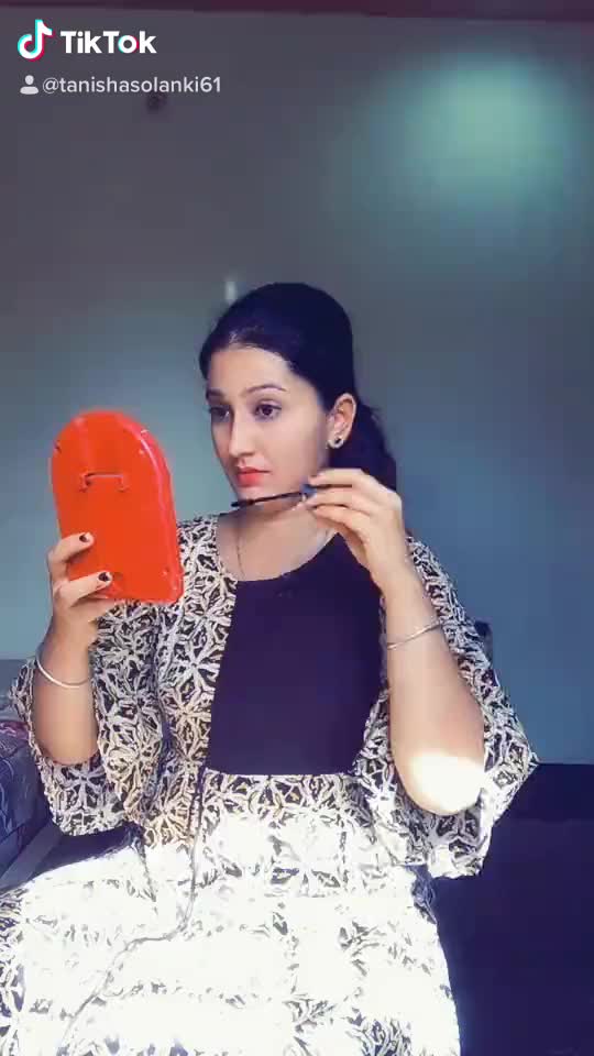 @Tanish_Solanki