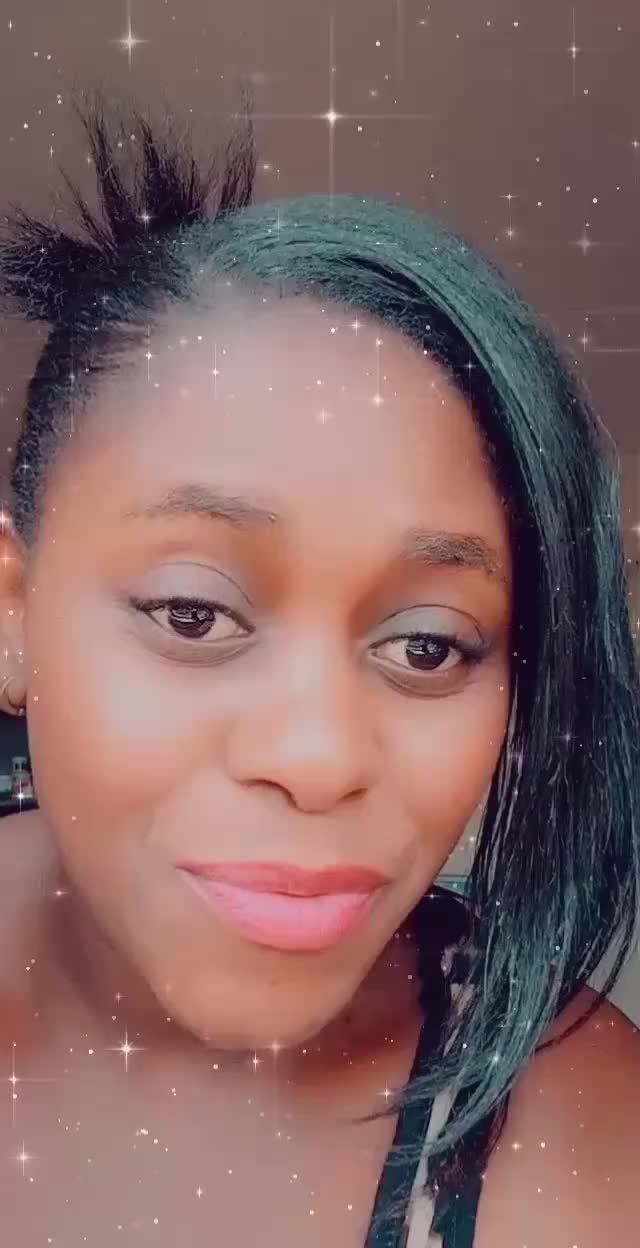 @Ivonne Clara🇰🇪