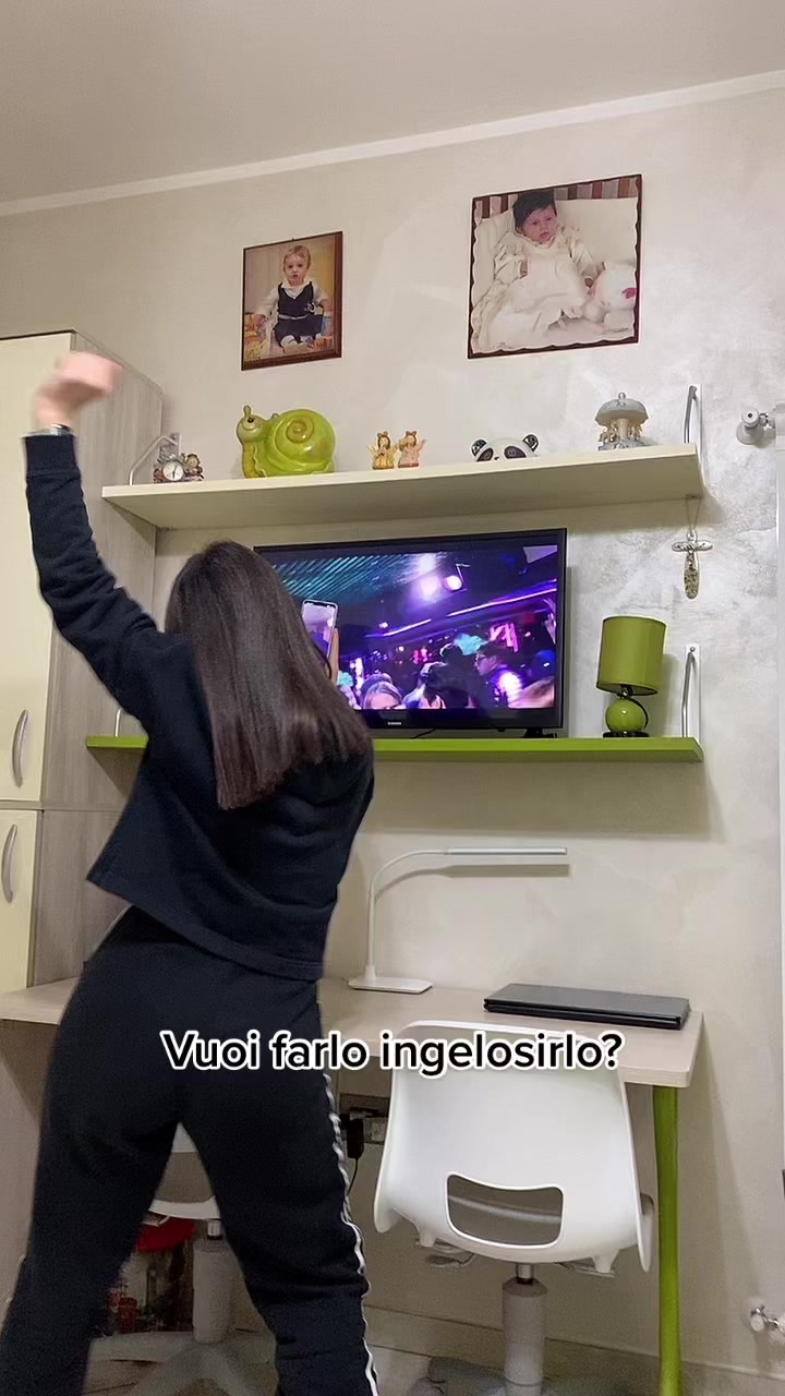 @Mariella Alb
