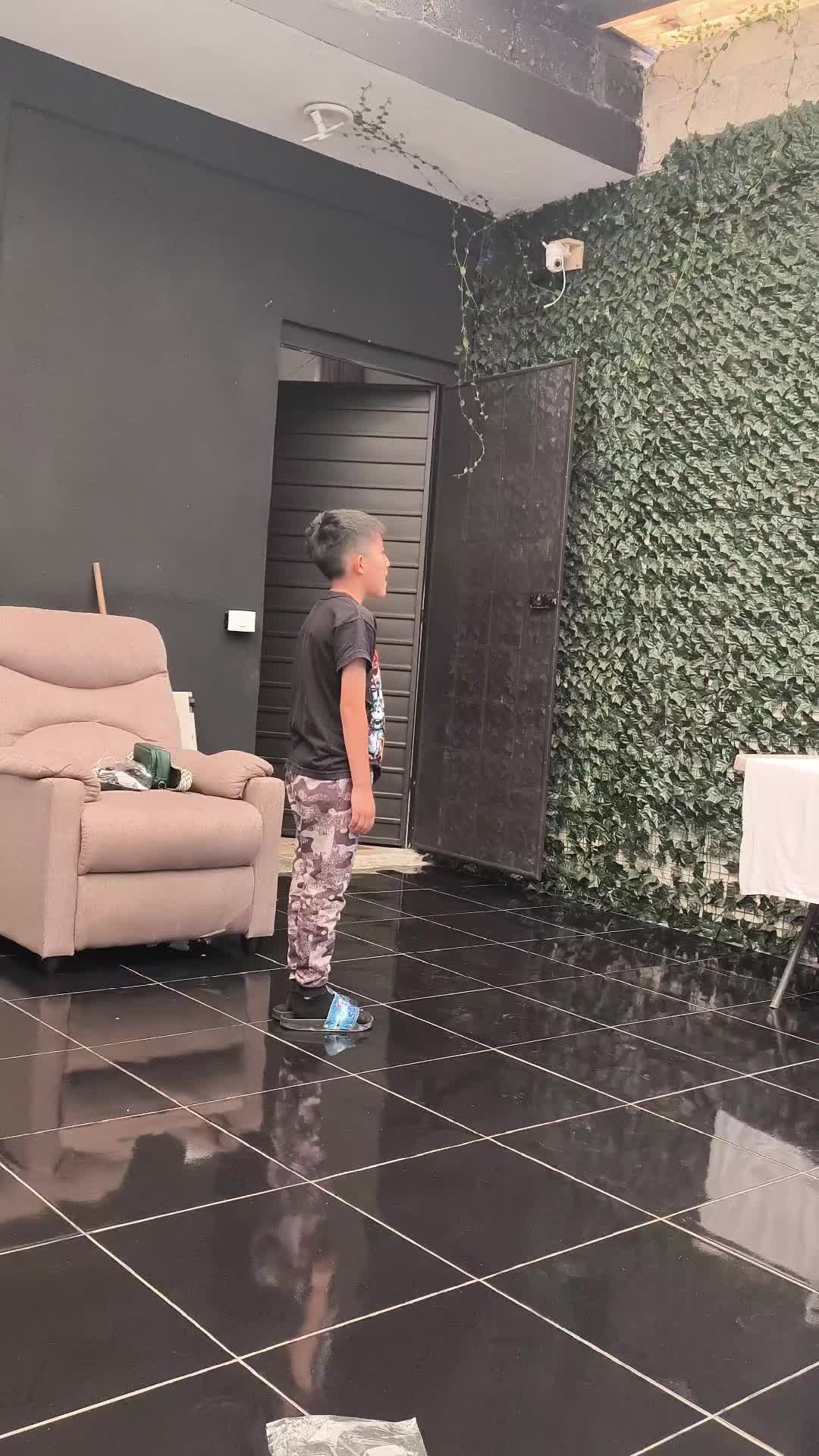 @*vlogs*