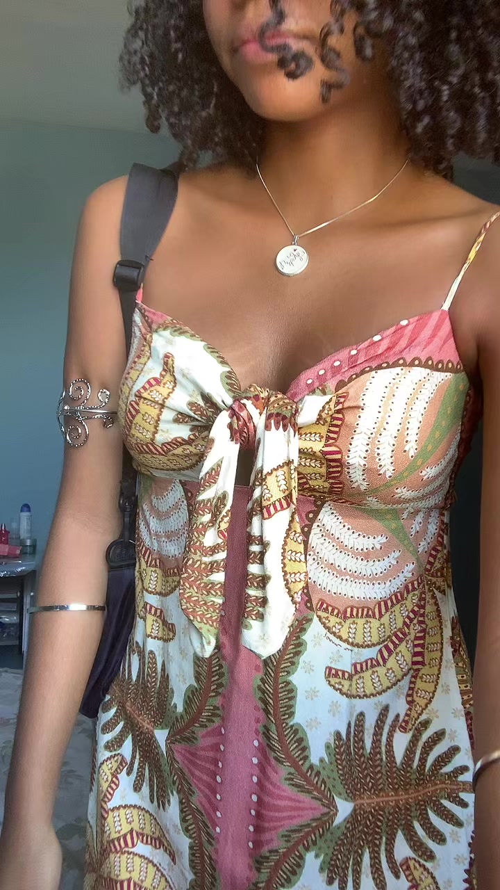 @ananana