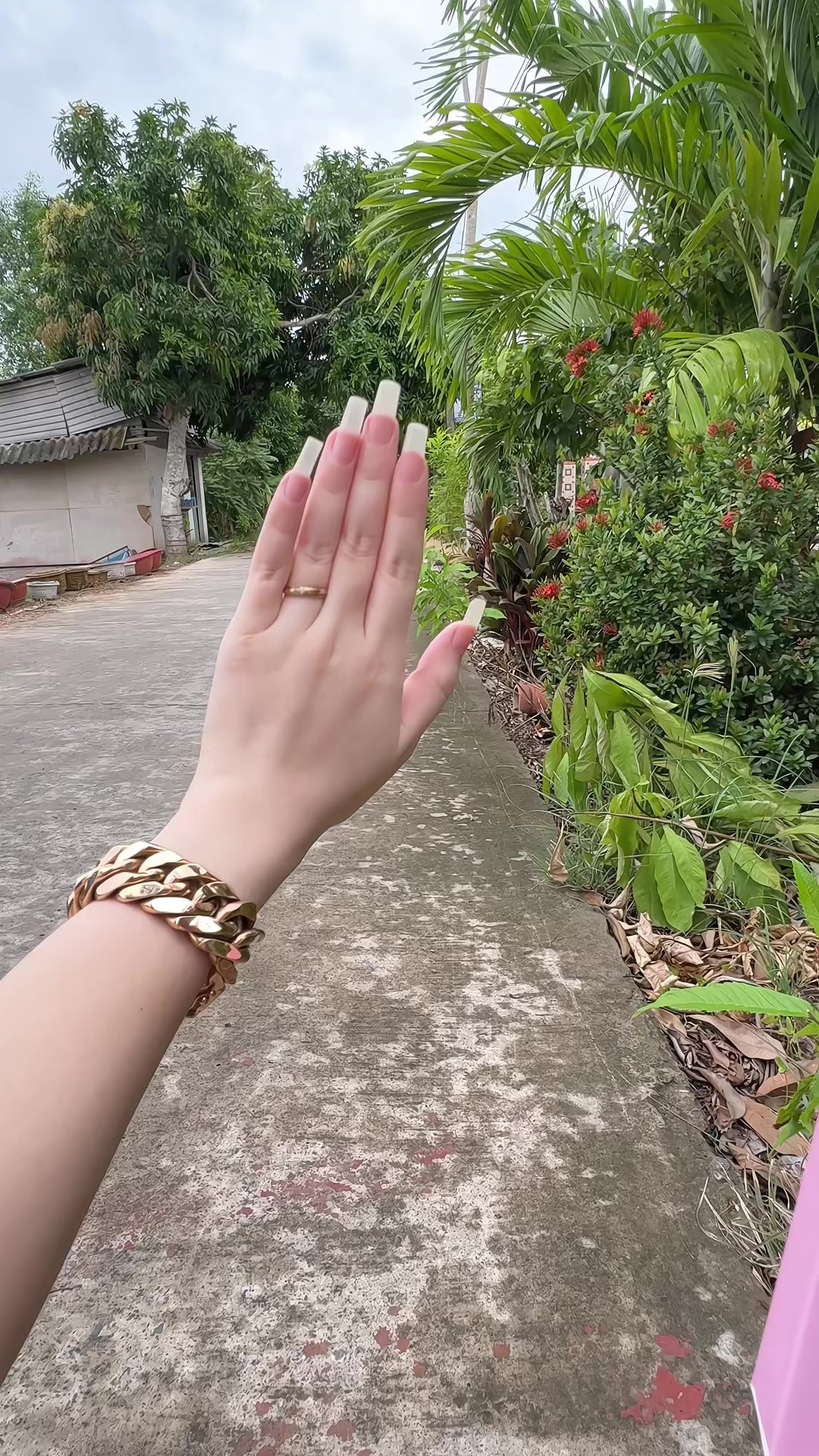 @Dưỡng M&oacute;ng Tuyền Nguyễn ✅
