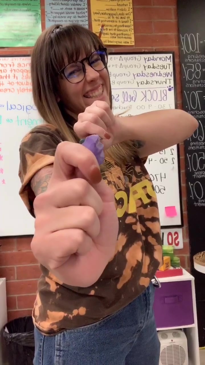 @MissLisaLane