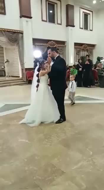 @H'özge sönmezer🦋
