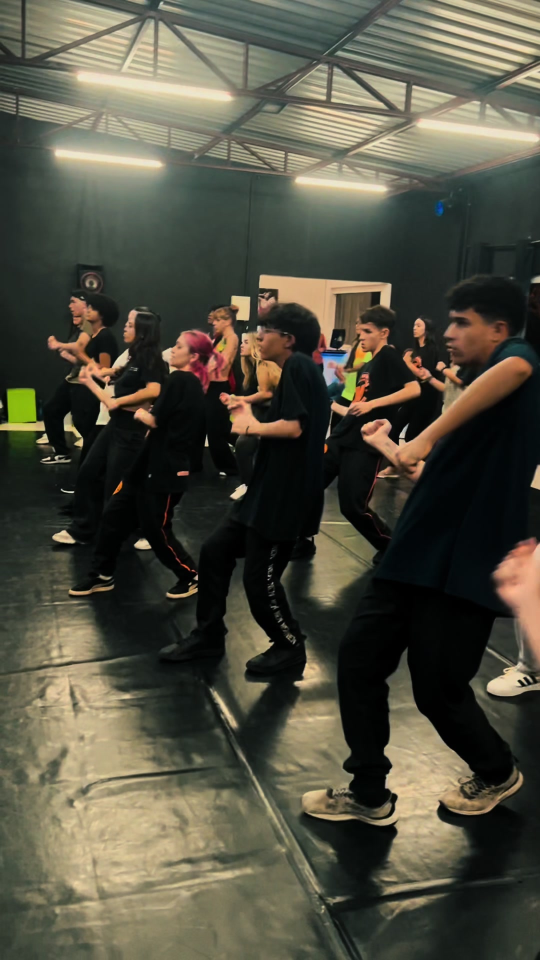 @Studio Magic Dance