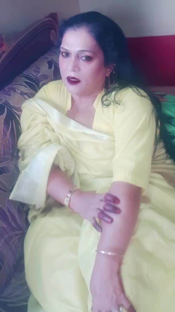 @Rena Khan 032