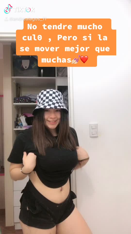 @Andrea Lagos🐭