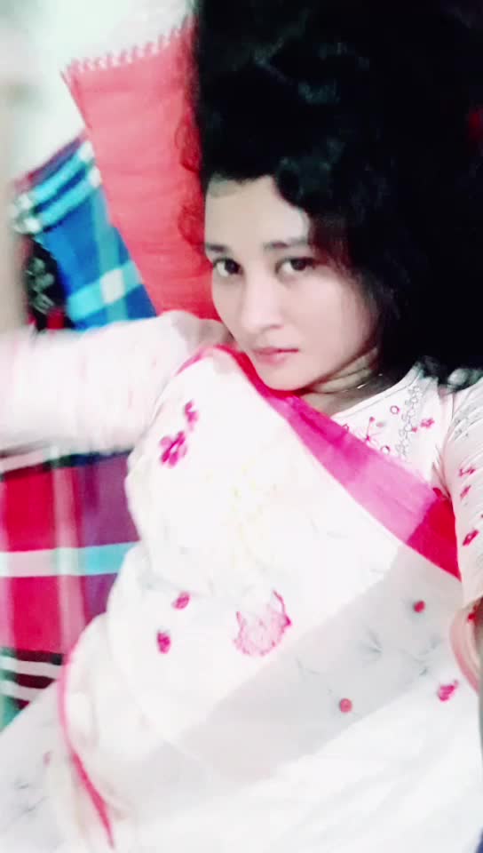 @Akhi aktar