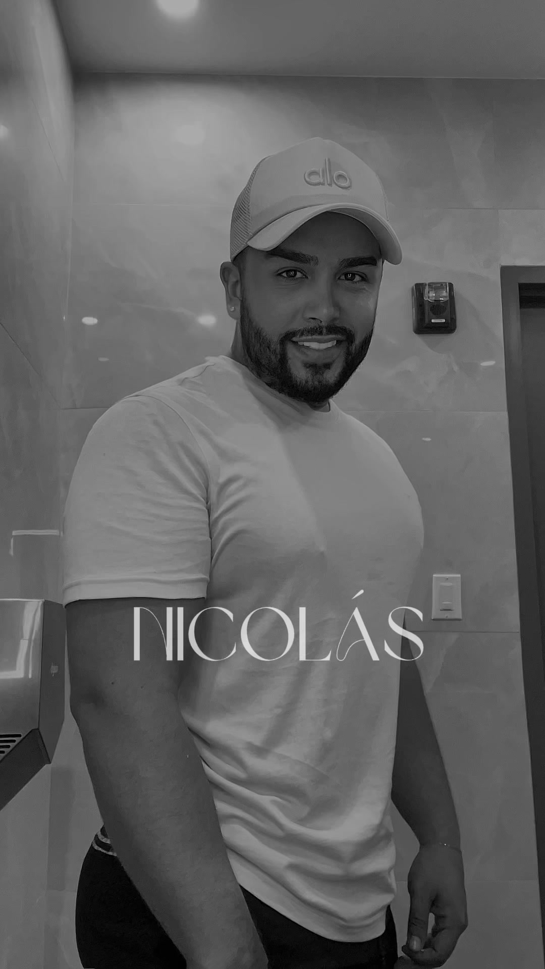 @Nikolas Hernandez G