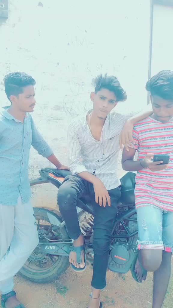 @꧁꧁༒☬💀 karthik💀☬༒꧂꧂,