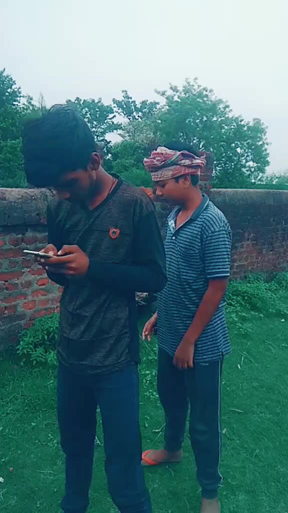 @KHAN04