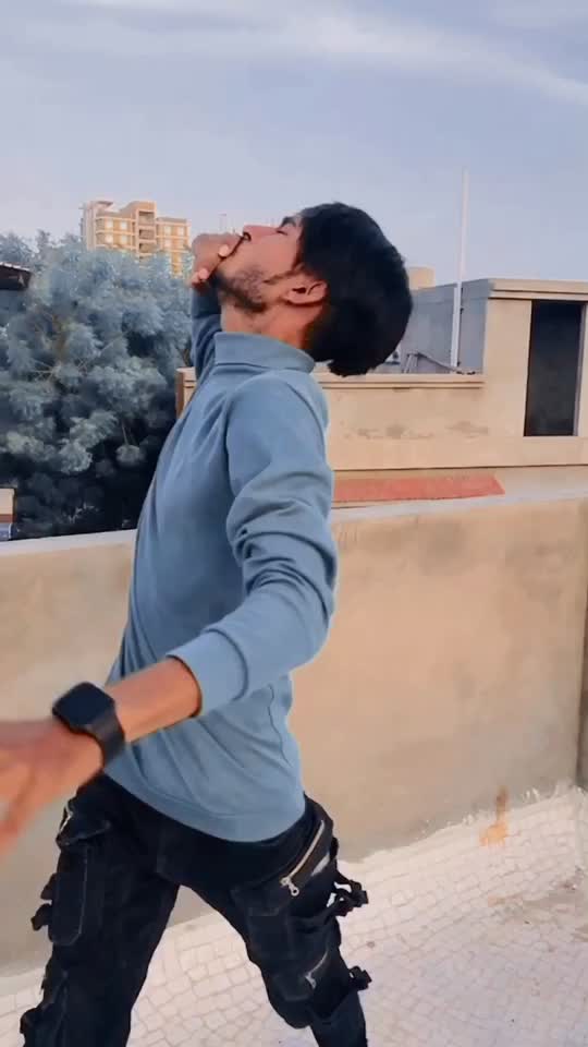 @mr_aakil__