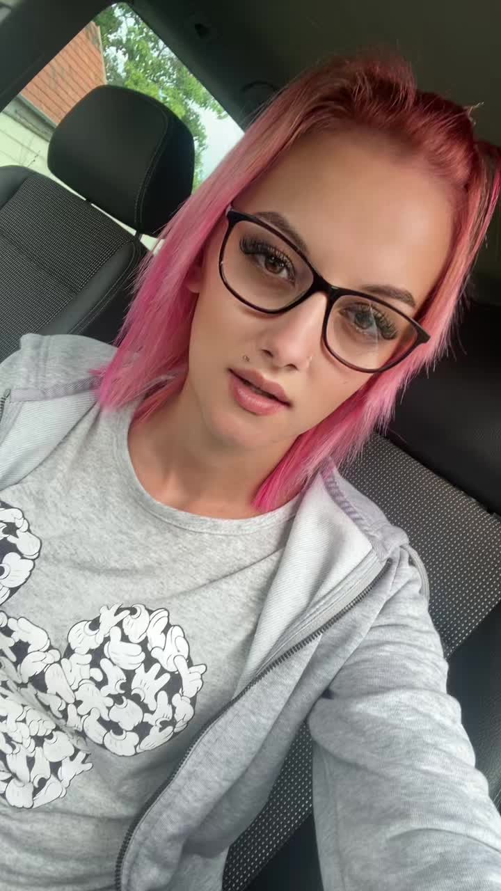 @Nora🧚♀️