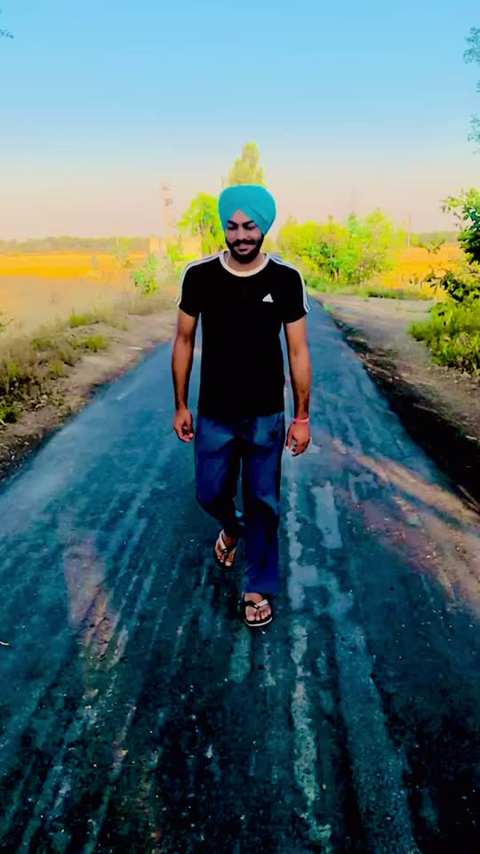 @ਮੁੰਡਾ ਮਾਨਾਂ ਦਾ❤️
