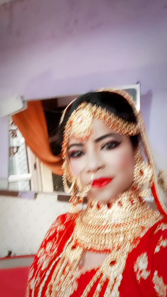 @savi gautam