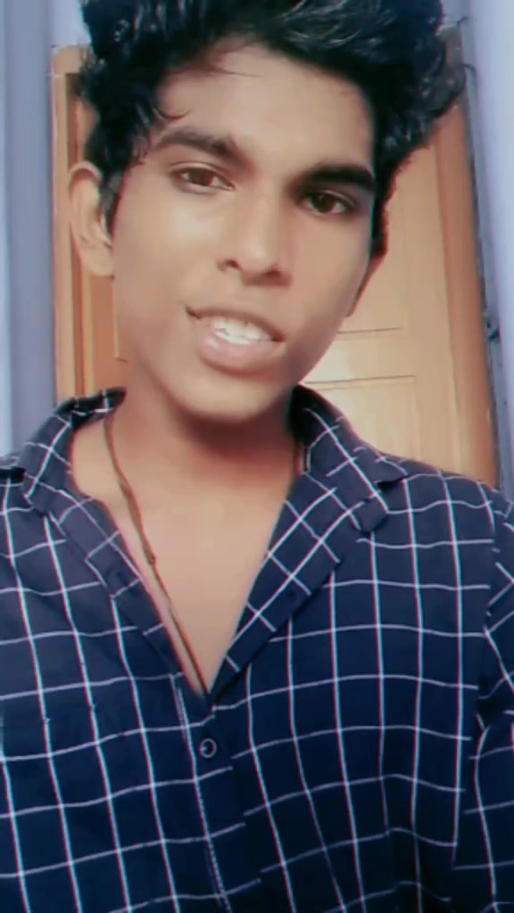 @✴️àTTU __ èMmîE 👽