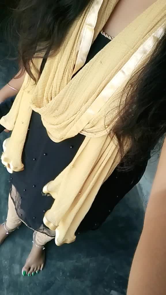 @Selfy queen Smita.