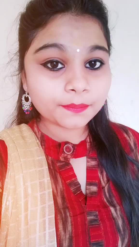 @Reethu_mudhiraj👑
