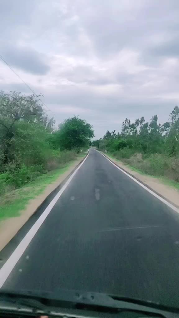 @தனிமையின் காதலன் 🖤