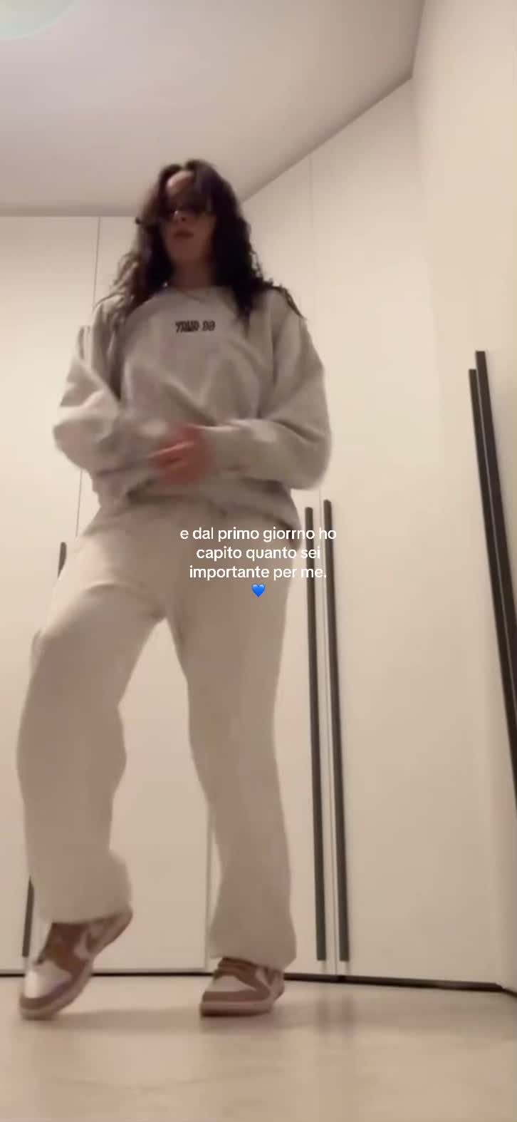 @r