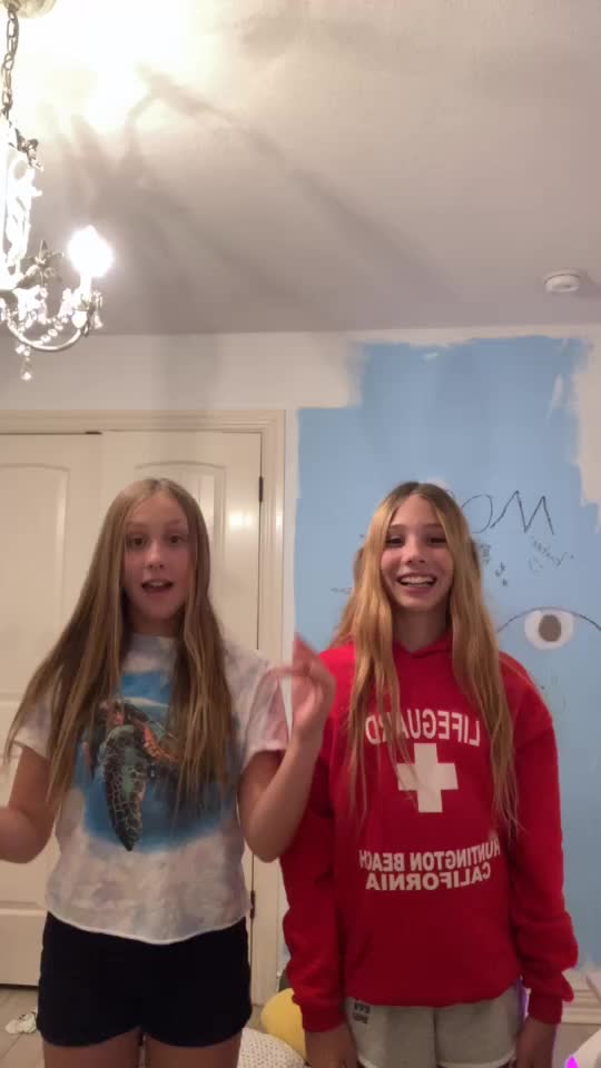 @RAWR😍