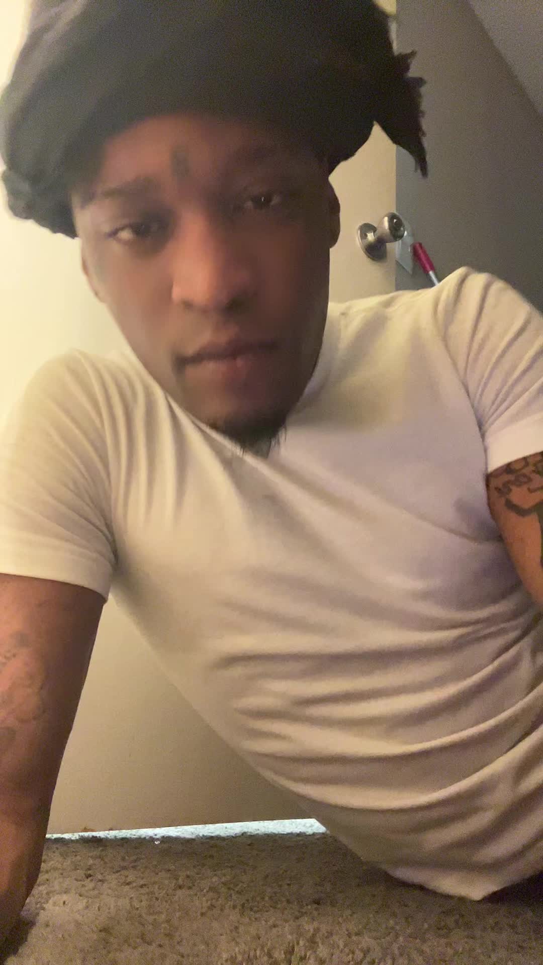@Mollykutthroat🏚️