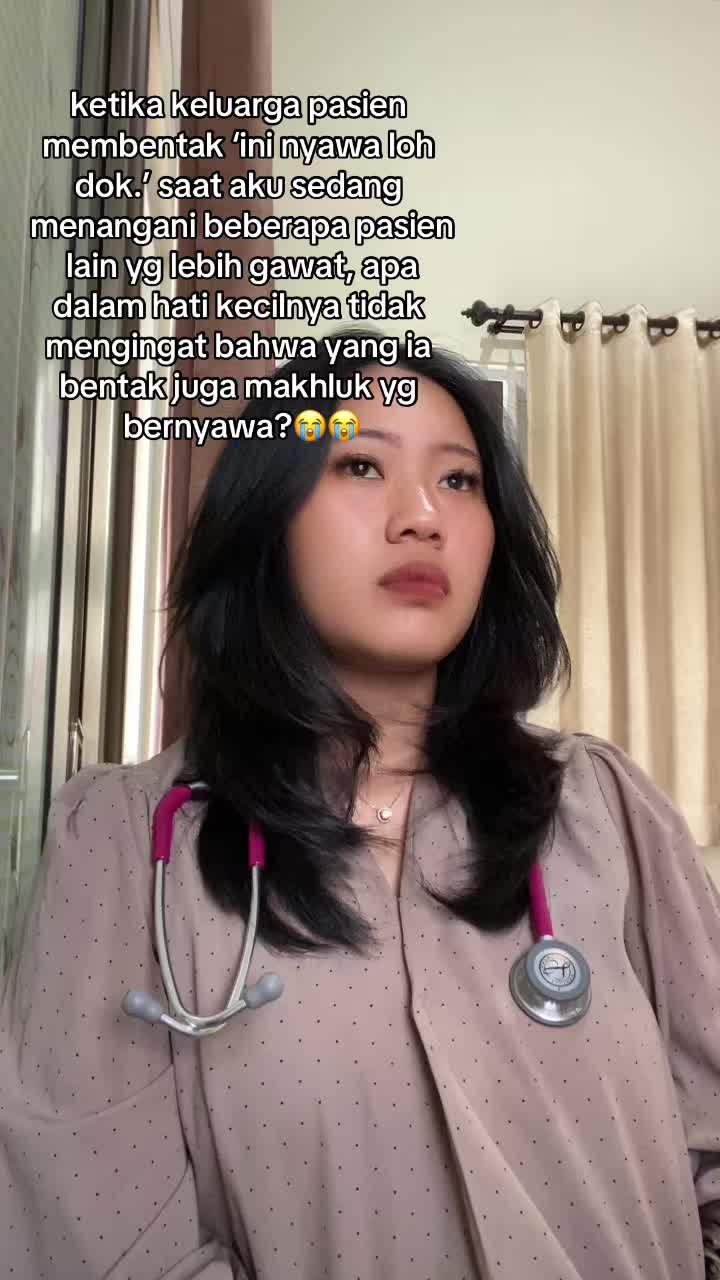 @r0llerc0asteR🎢👩🏻&zwj;⚕️