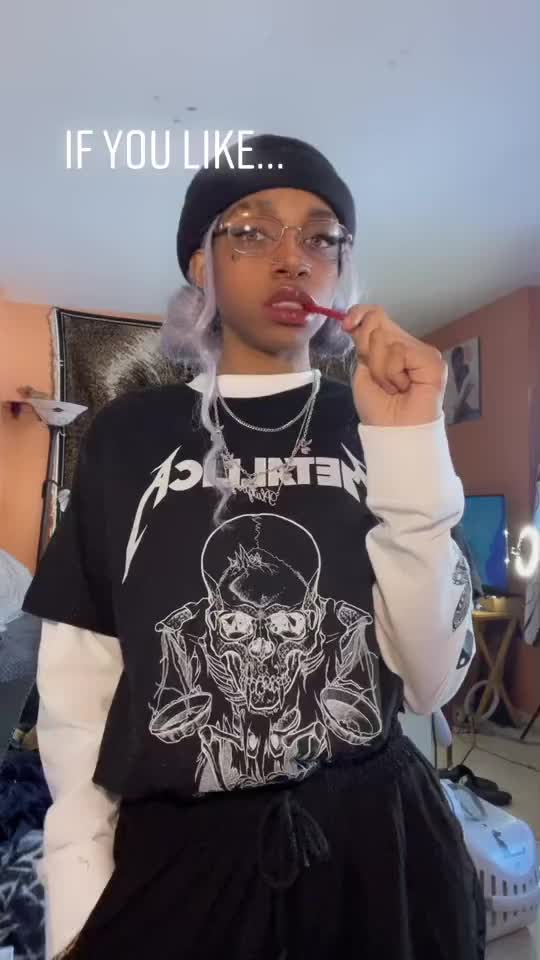 @Skrt Cobain🖤