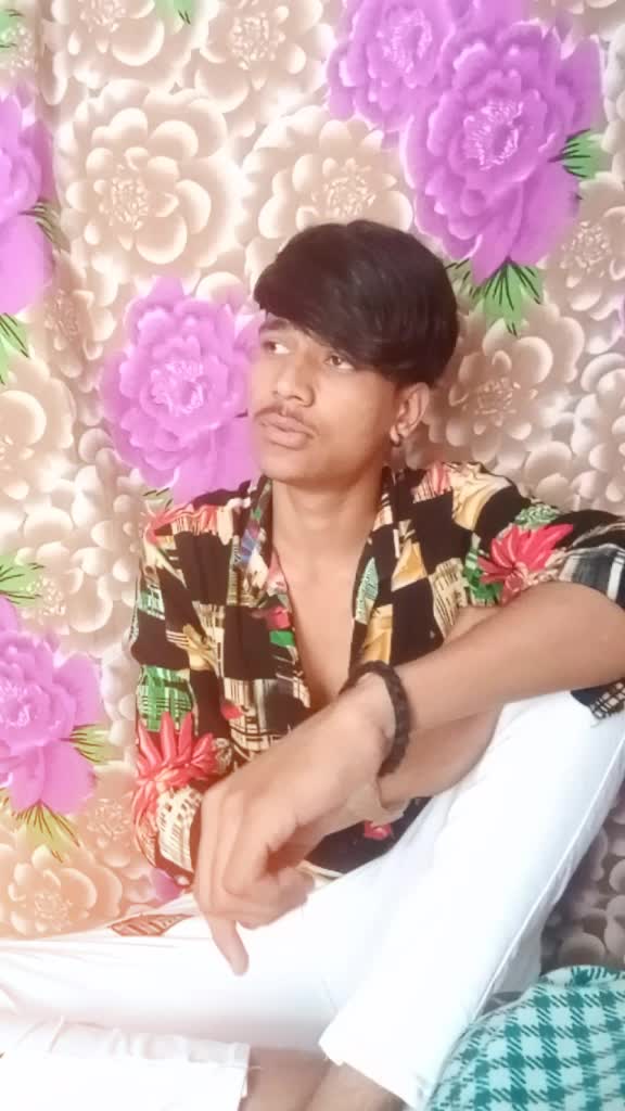 @Anas model143