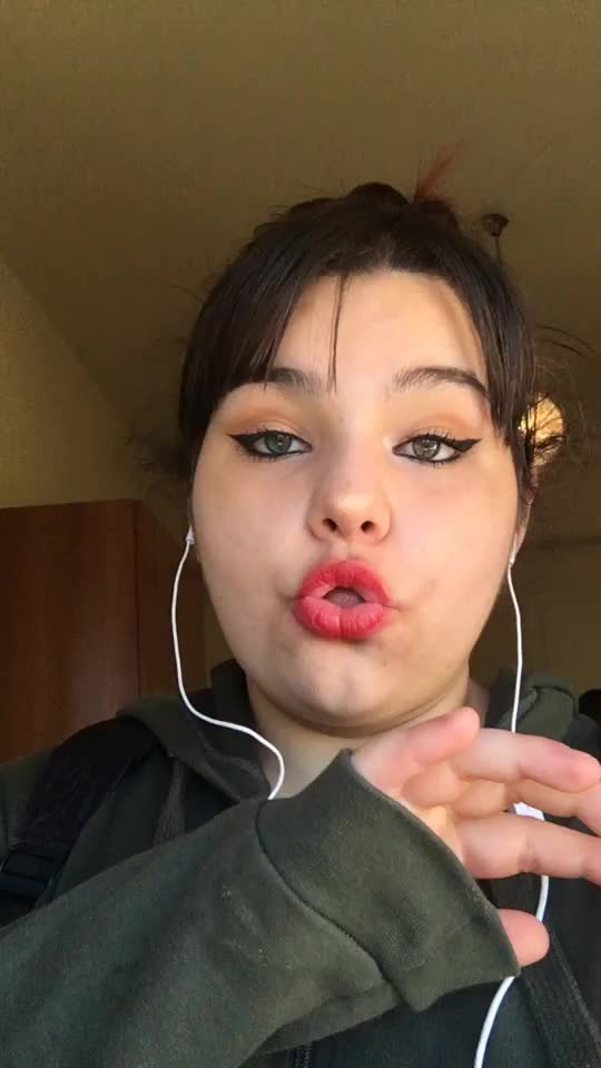 @&bull;noemi&bull;