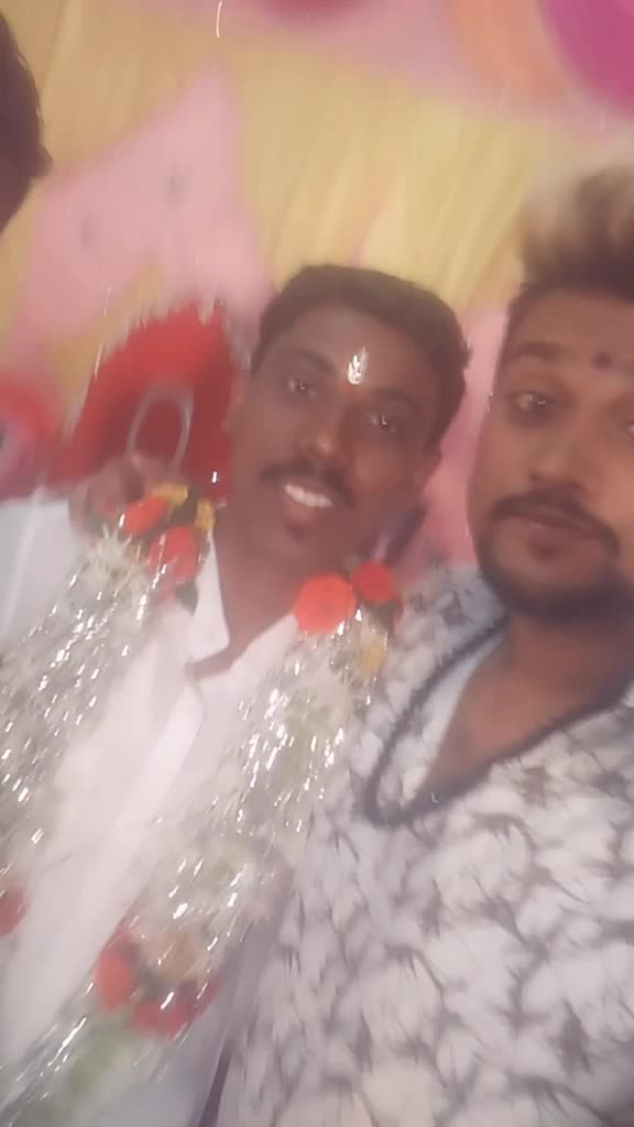 @Akkibhai