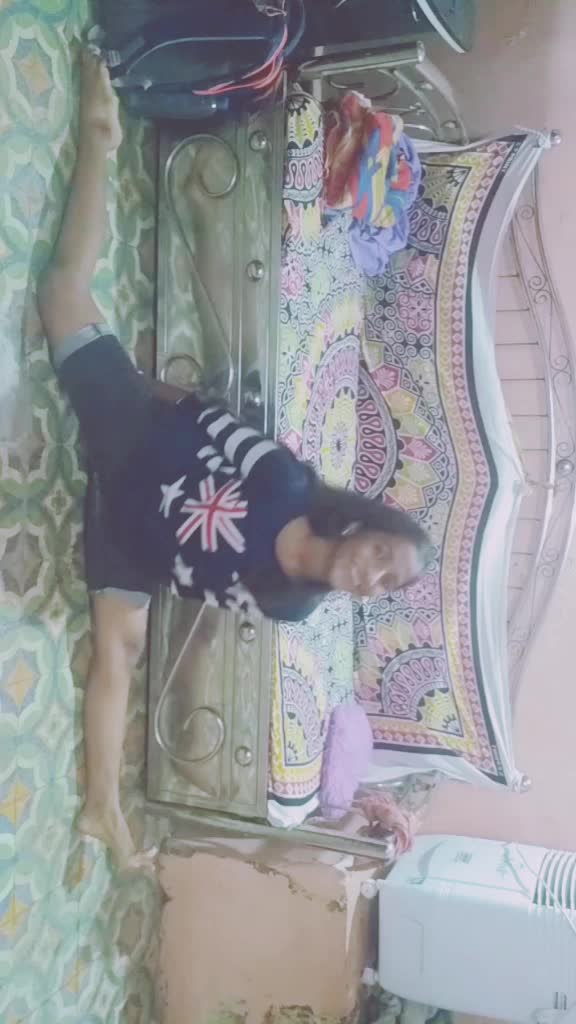 @Riya Savla👑