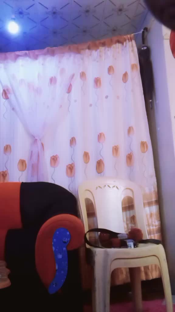@Kiki