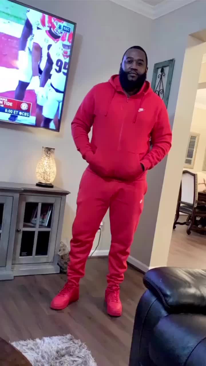 @mrmavrmaxx