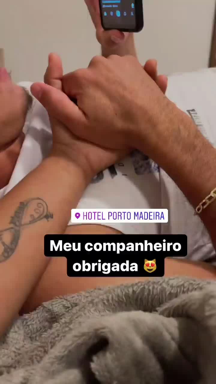 @Camila