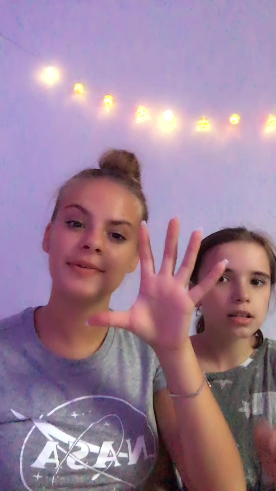 @Sandyleyley