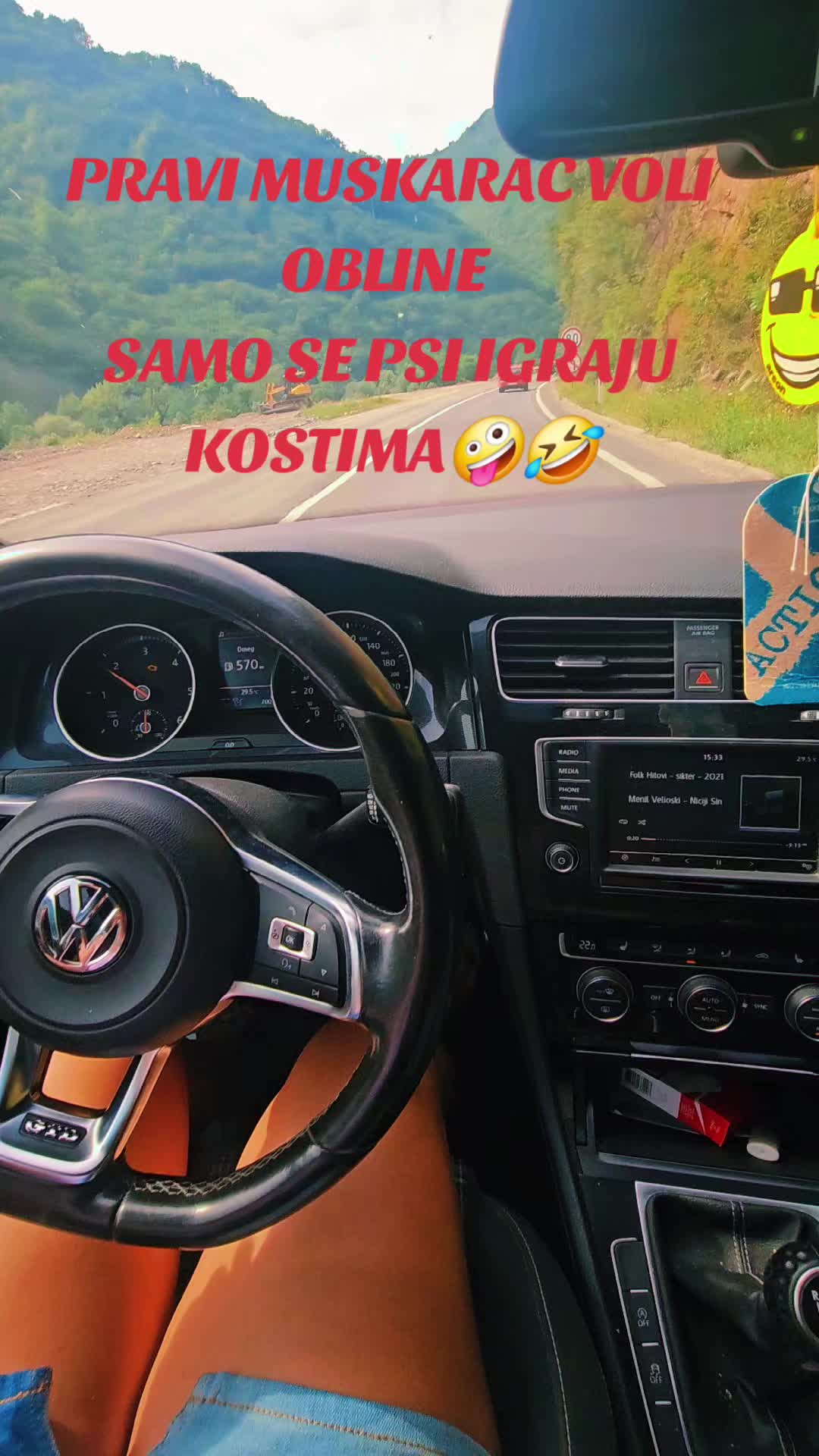 @Mely666👹