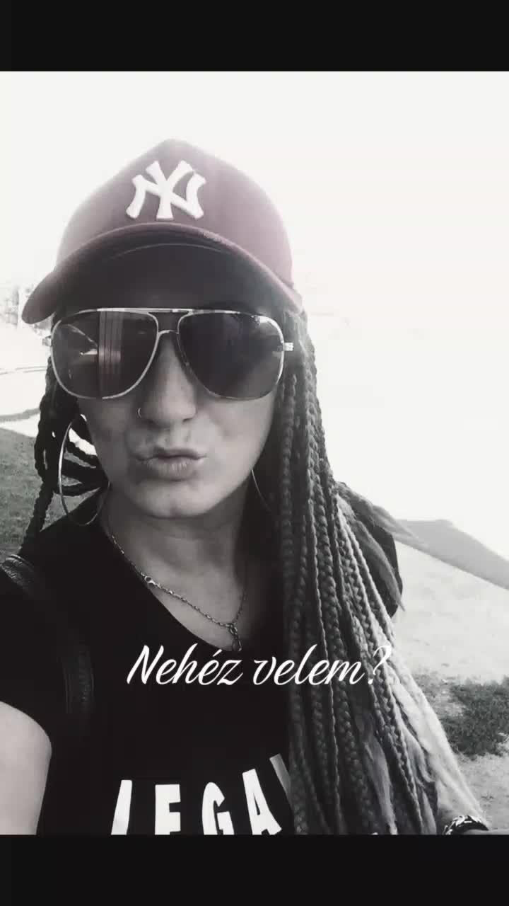 @Hegyi H. Vikt&oacute;ria L.🎰