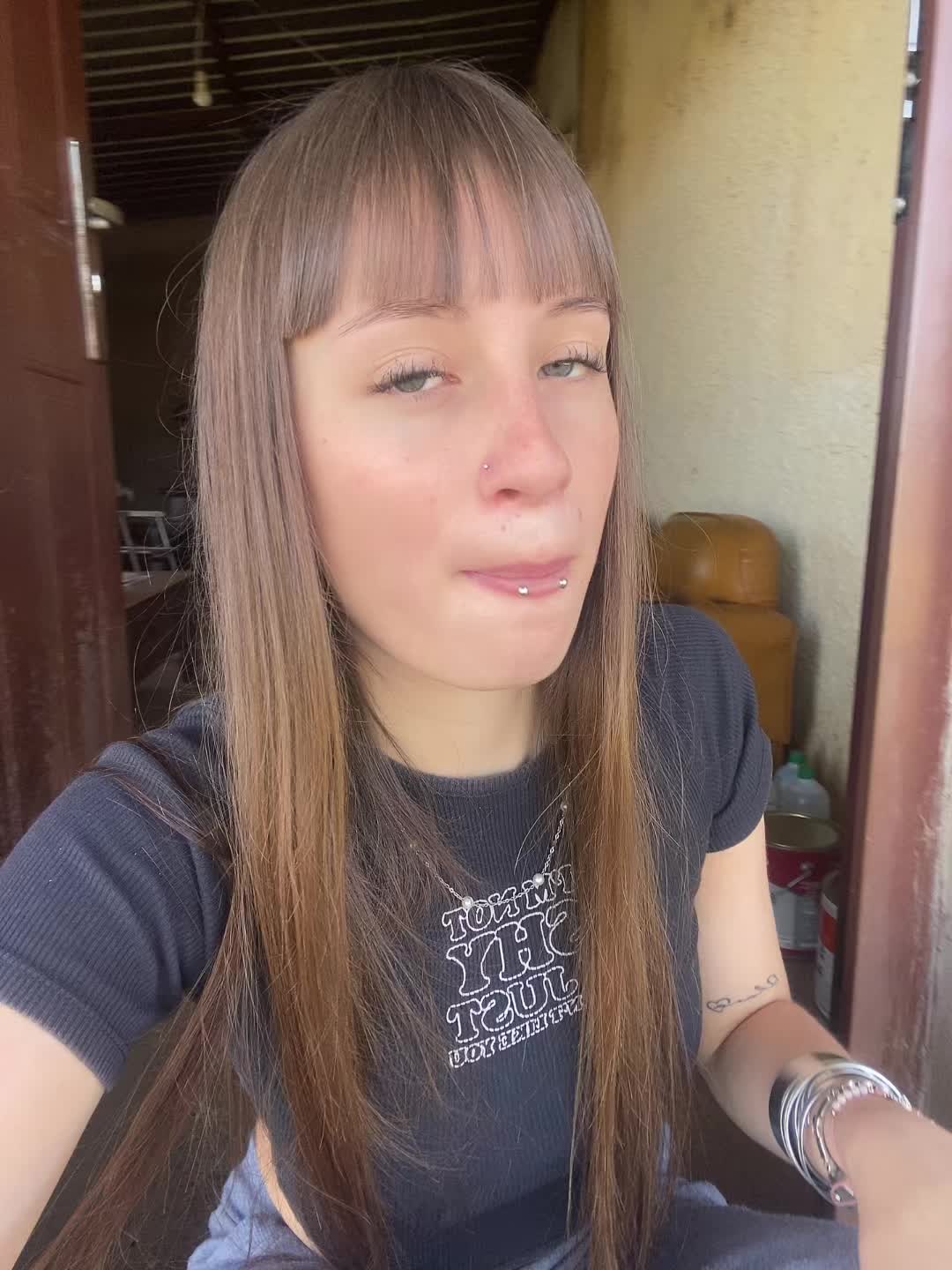 @yaanniittaa