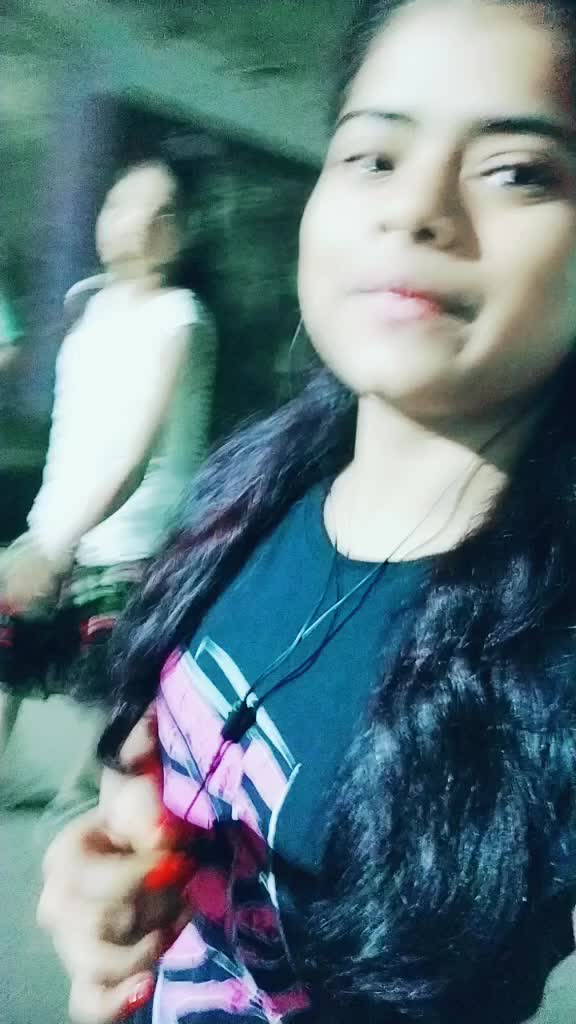 @smile queen.😊