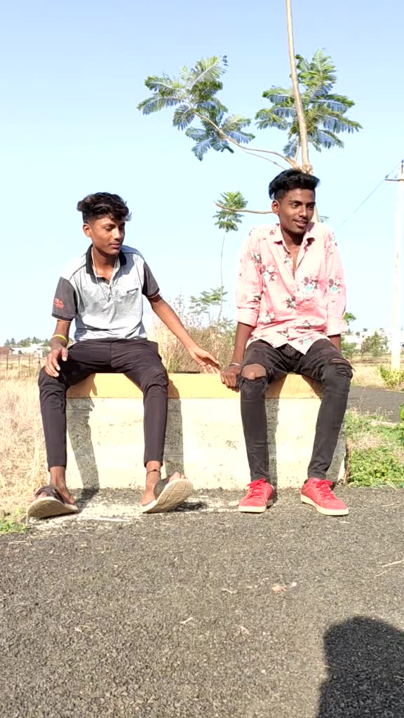 @👑_GIRISH ANKOSHE_👑