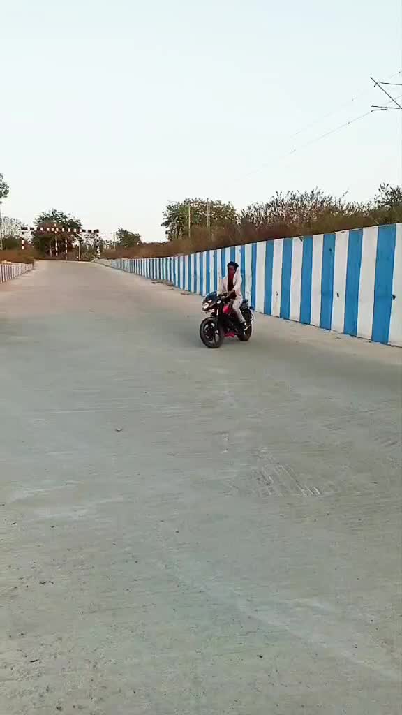 @vamshi 230002