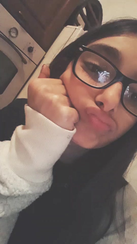 @Luna.๐น