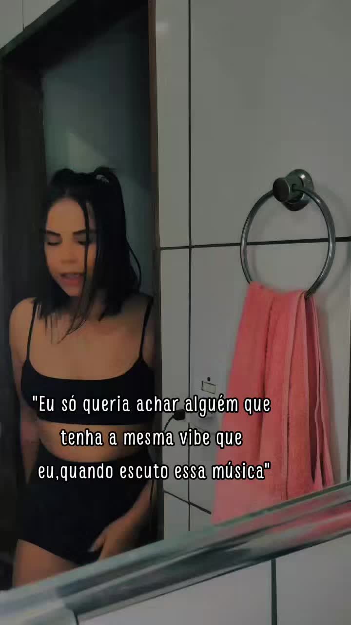 @Anna_Oliver