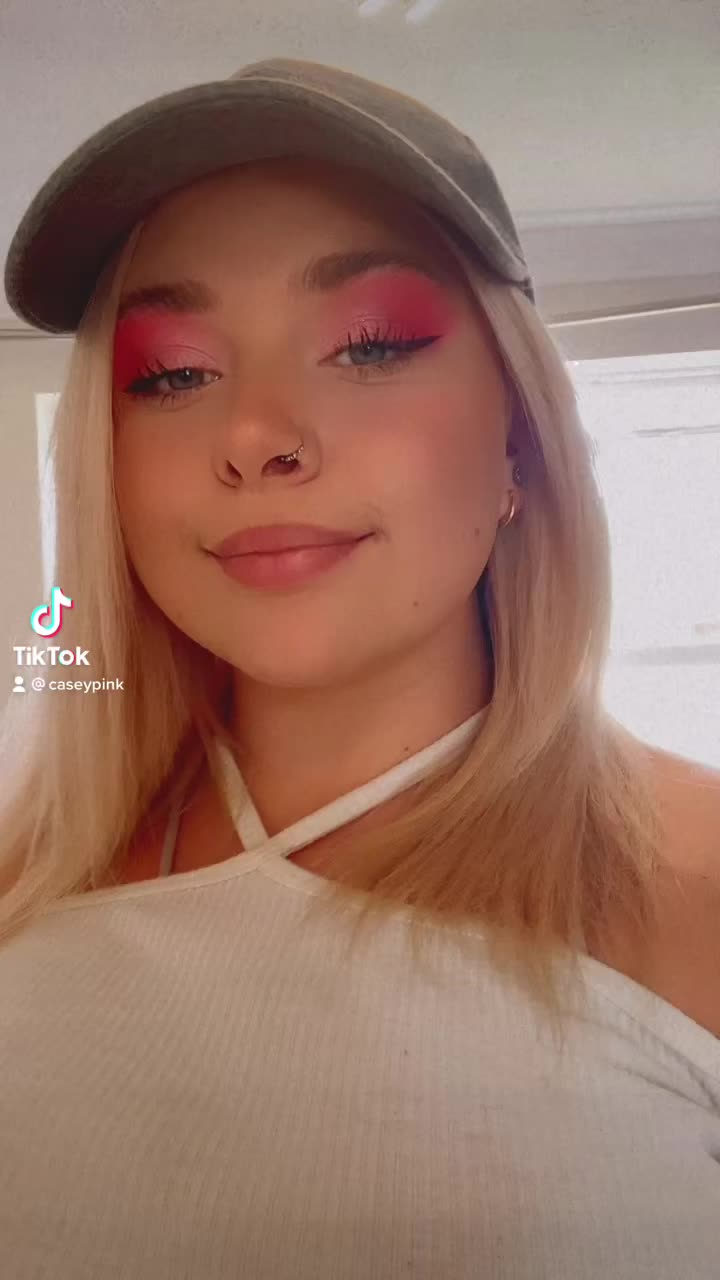 @xcaseypinkx