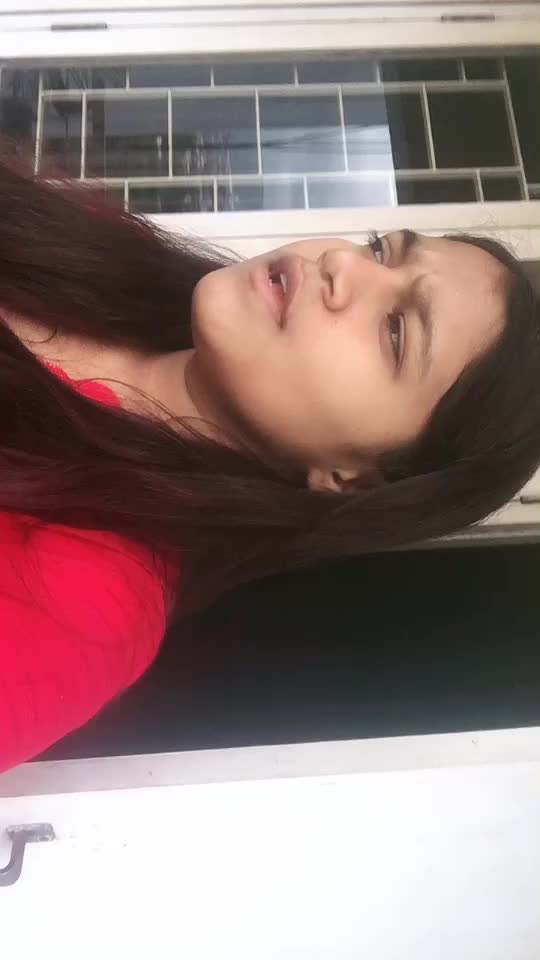 @RIYA 👑