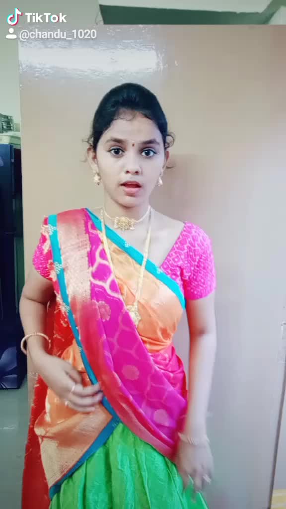 @😍Chandrika😍