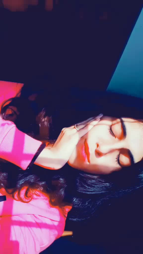 @⚡maria kapadia💕